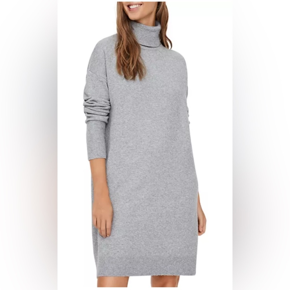 Vero Moda Long Sleeve Turtleneck Dress- Light Grey- Size XL- NWT